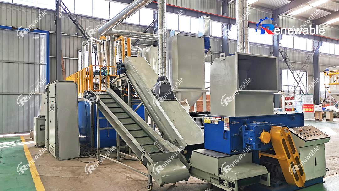 Introduction and working process of waste photovoltaic panel recycling machine